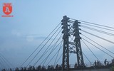 Lực lượng Công an trắng đêm đắp đê tả Bùi ở Chương Mỹ